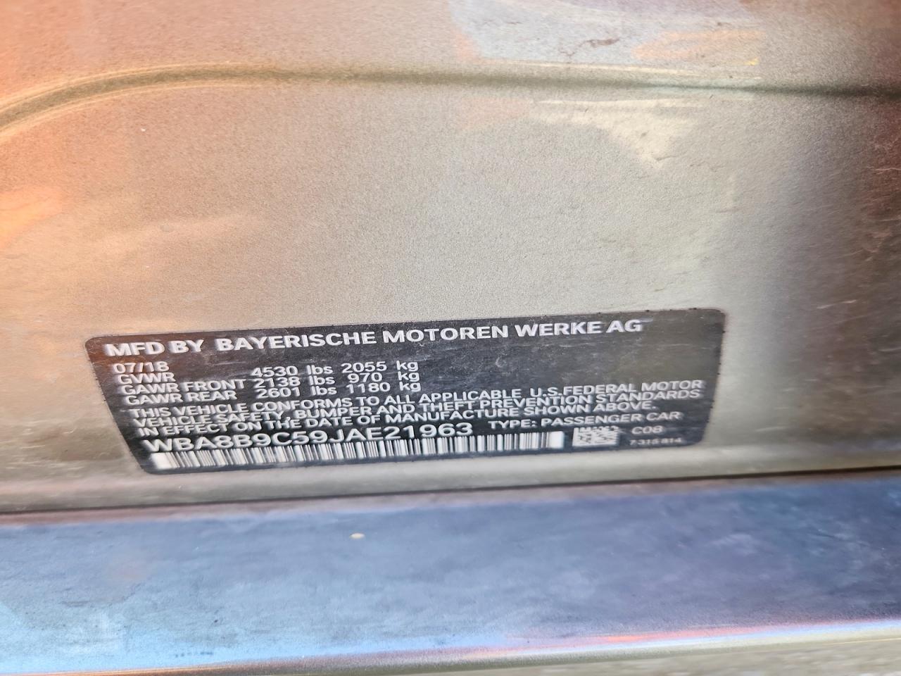 2018 BMW 330 I - zdjęcie 12
