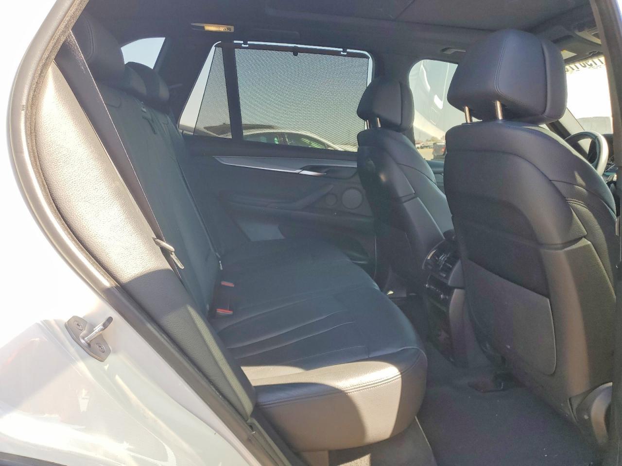 2017 BMW X5 xDrive50I - zdjęcie 11