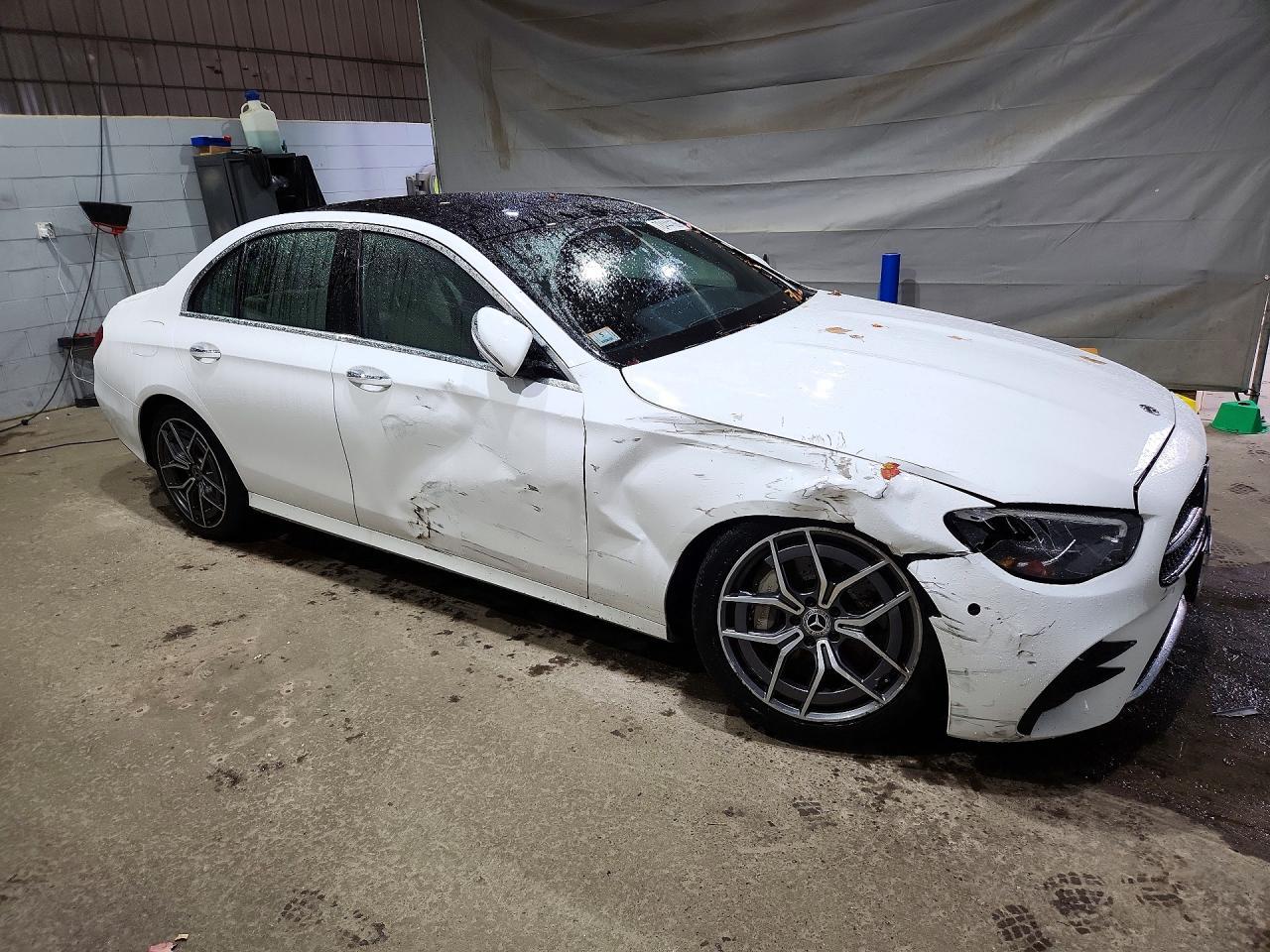 2021 Mercedes-Benz E 350 4Matic - zdjęcie 4