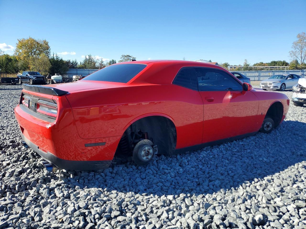 2015 Dodge Challenger Sxt - zdjęcie 3