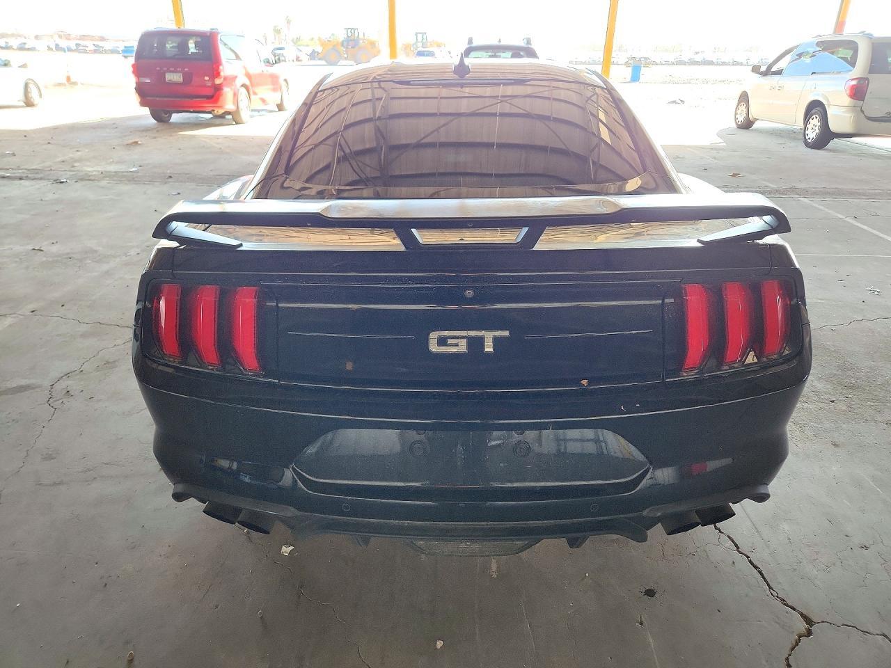 2021 Ford Mustang Gt - zdjęcie 6