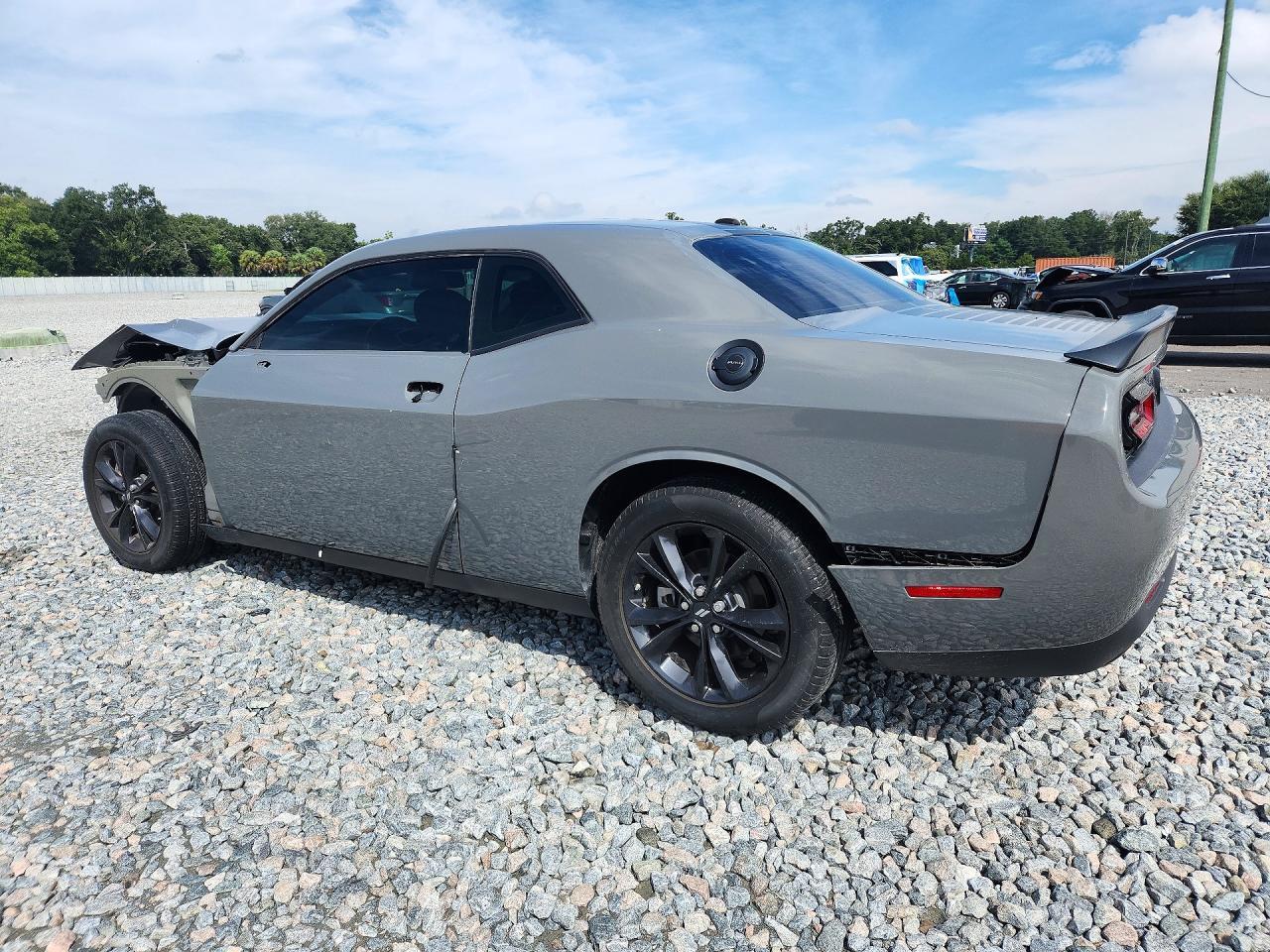 2023 Dodge Challenger Sxt - zdjęcie 2