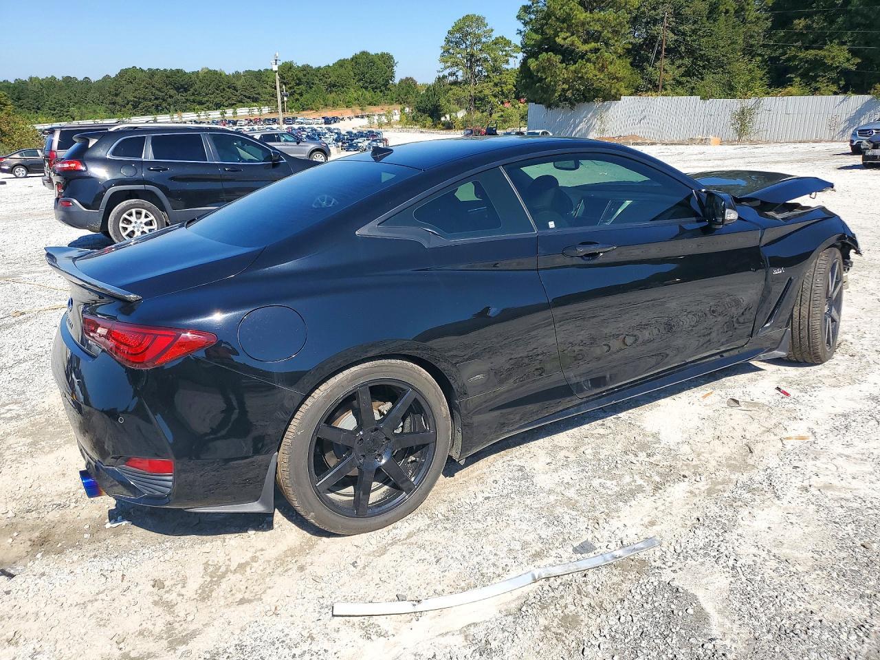 2018 Infiniti Q60 3.0T Luxe - zdjęcie 3