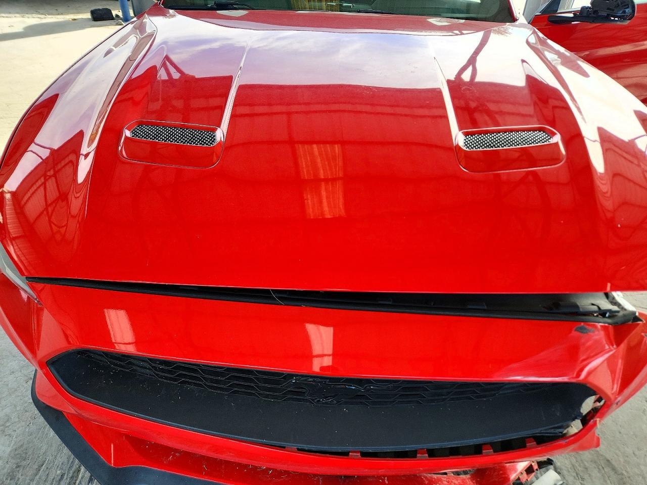 2021 Ford Mustang - zdjęcie 11