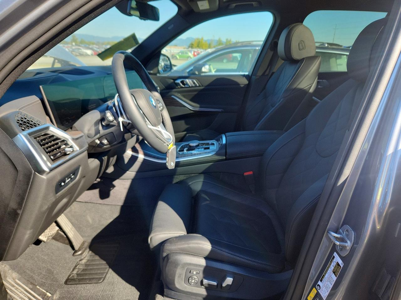 2026 BMW X5 xDrive50E - zdjęcie 7