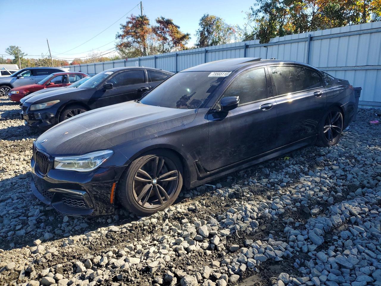 2018 BMW Seria 7 B7 - zdjęcie główne