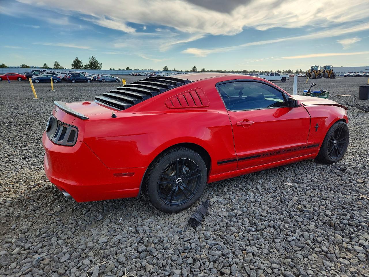2014 Ford Mustang - zdjęcie 3