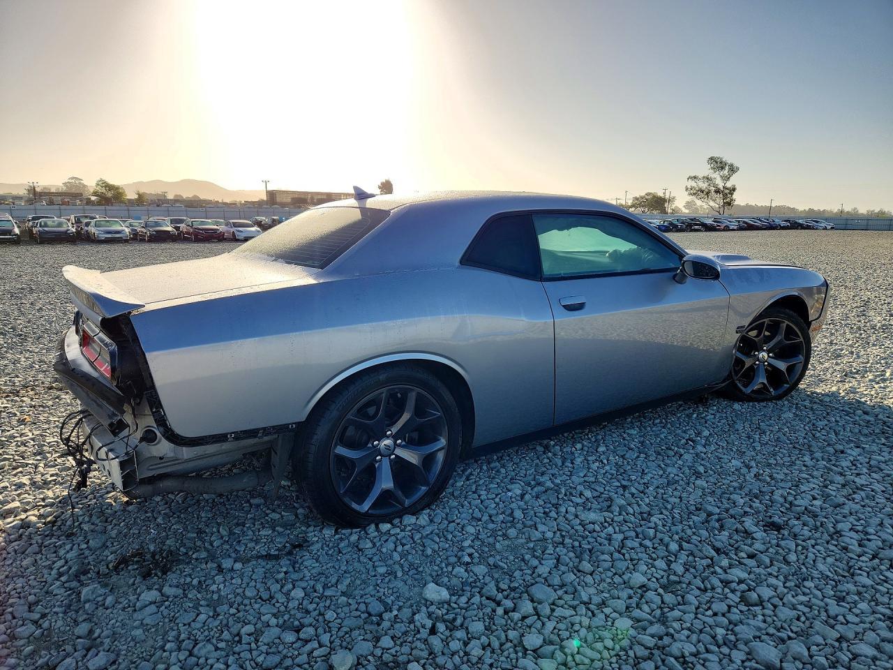 2018 Dodge Challenger Sxt - zdjęcie 3
