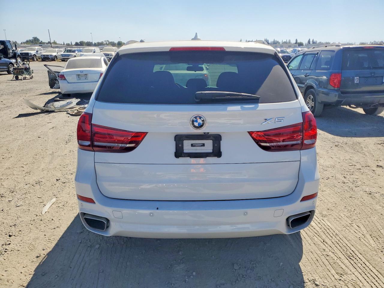 2017 BMW X5 xDrive50I - zdjęcie 6