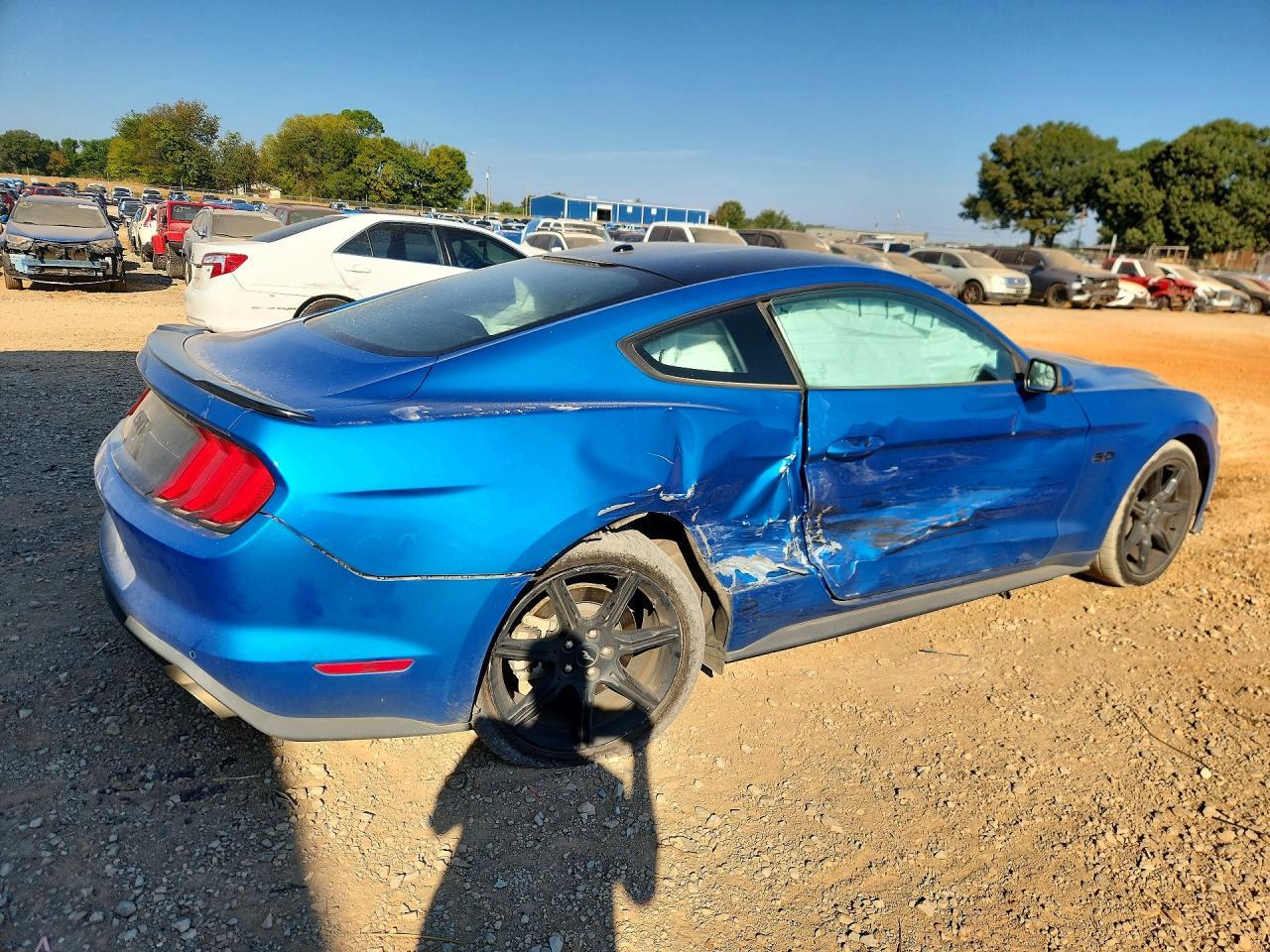 2019 Ford Mustang Gt - zdjęcie 3
