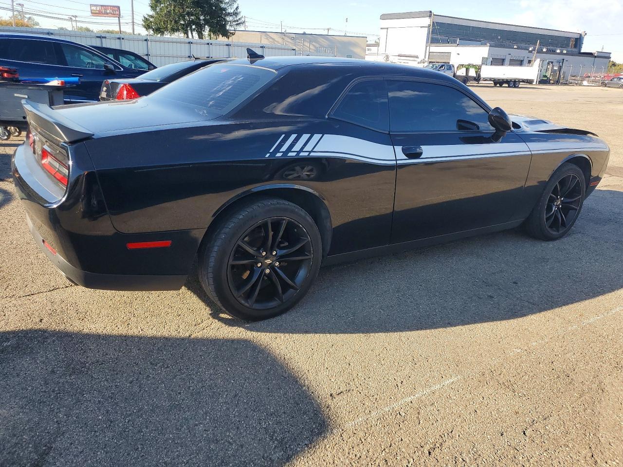 2018 Dodge Challenger Sxt - zdjęcie 3
