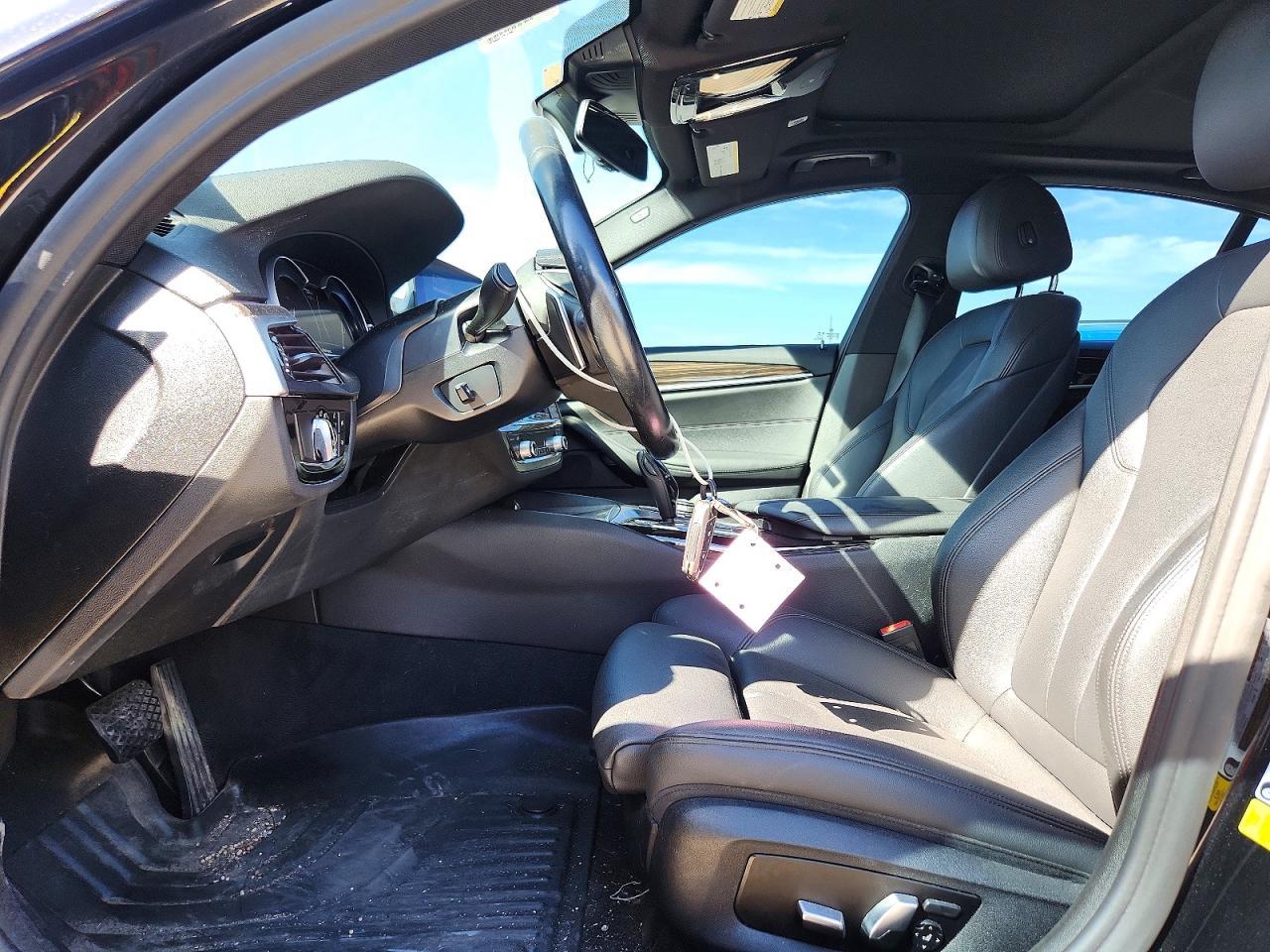 2019 BMW 530 I - zdjęcie 7