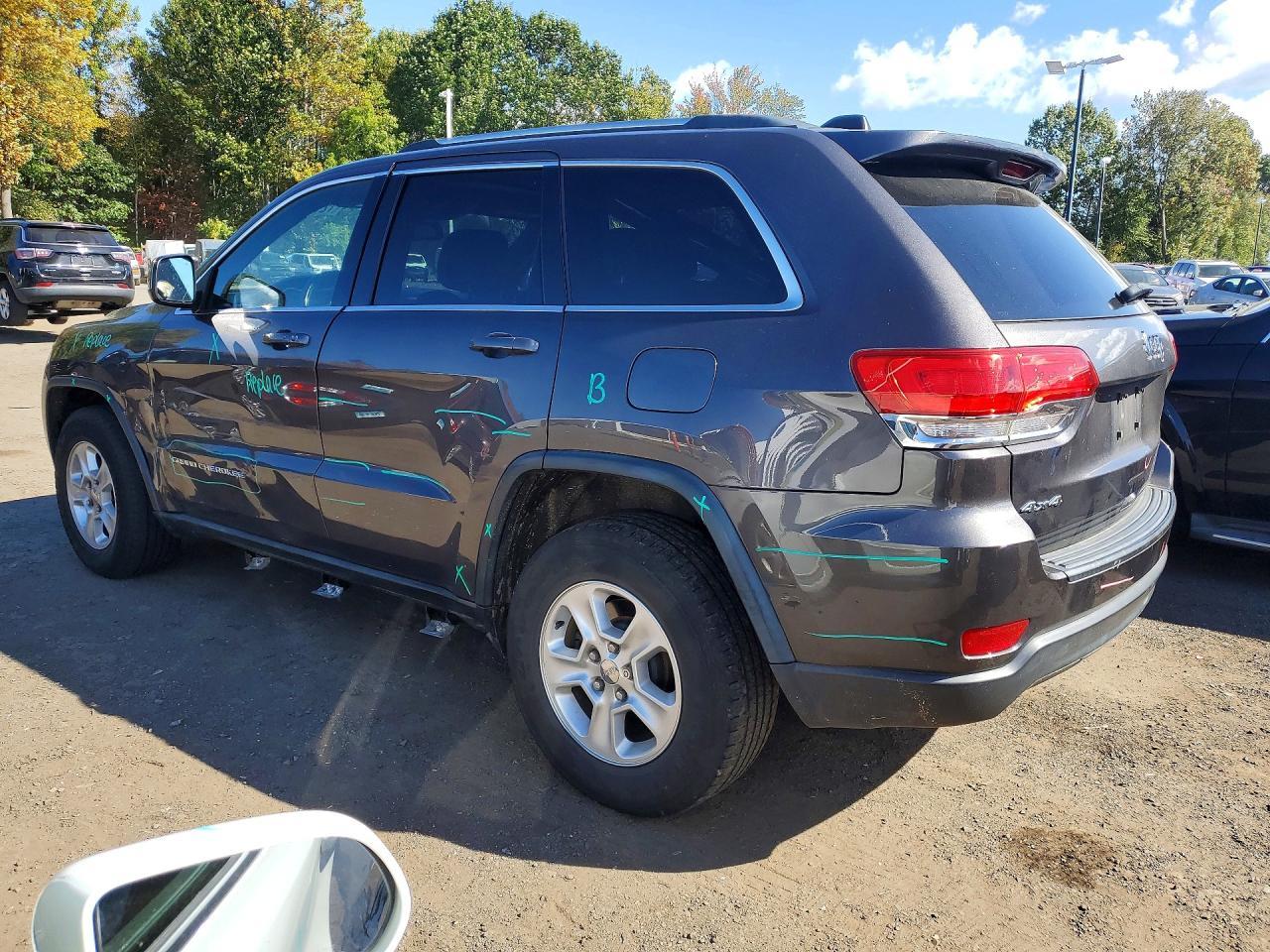 2014 Jeep Grand Cherokee Laredo - zdjęcie 2