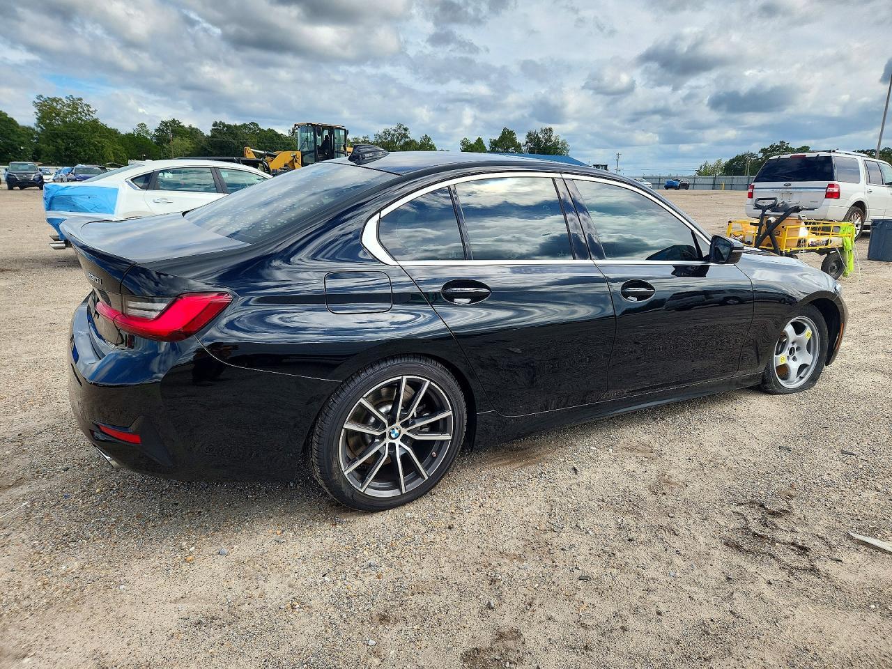 2020 BMW 330I - zdjęcie 3