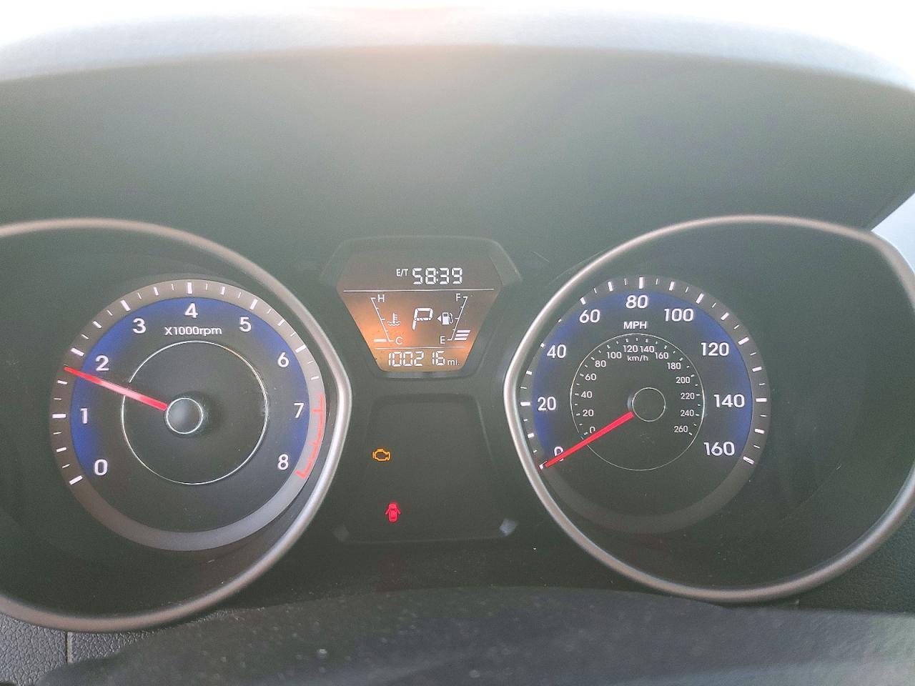 2014 Hyundai Elantra Coupe Base - zdjęcie 9
