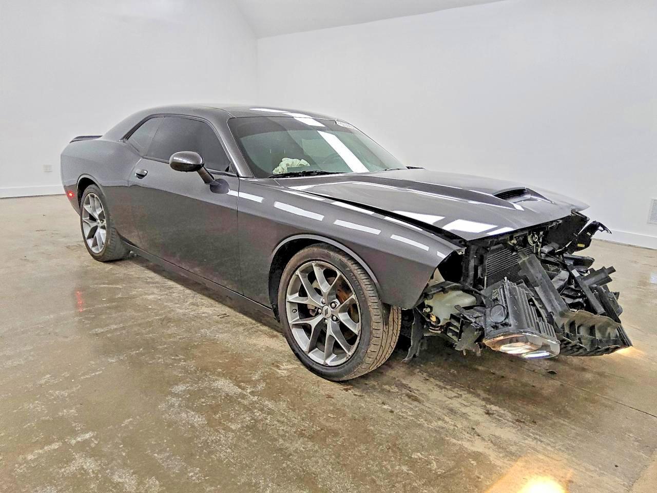 2023 Dodge Challenger Gt - zdjęcie 4