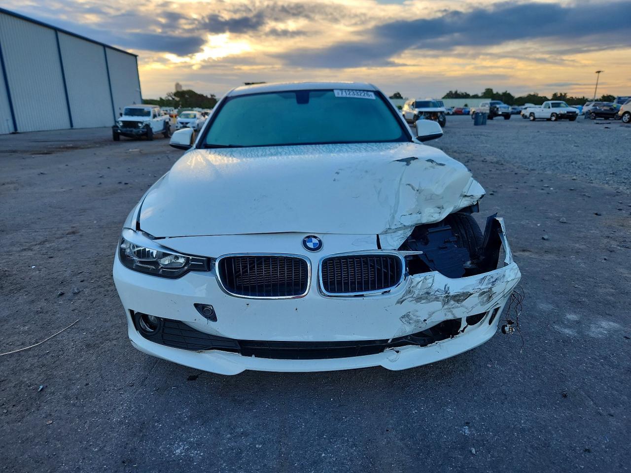 2013 BMW 320 I - zdjęcie 5