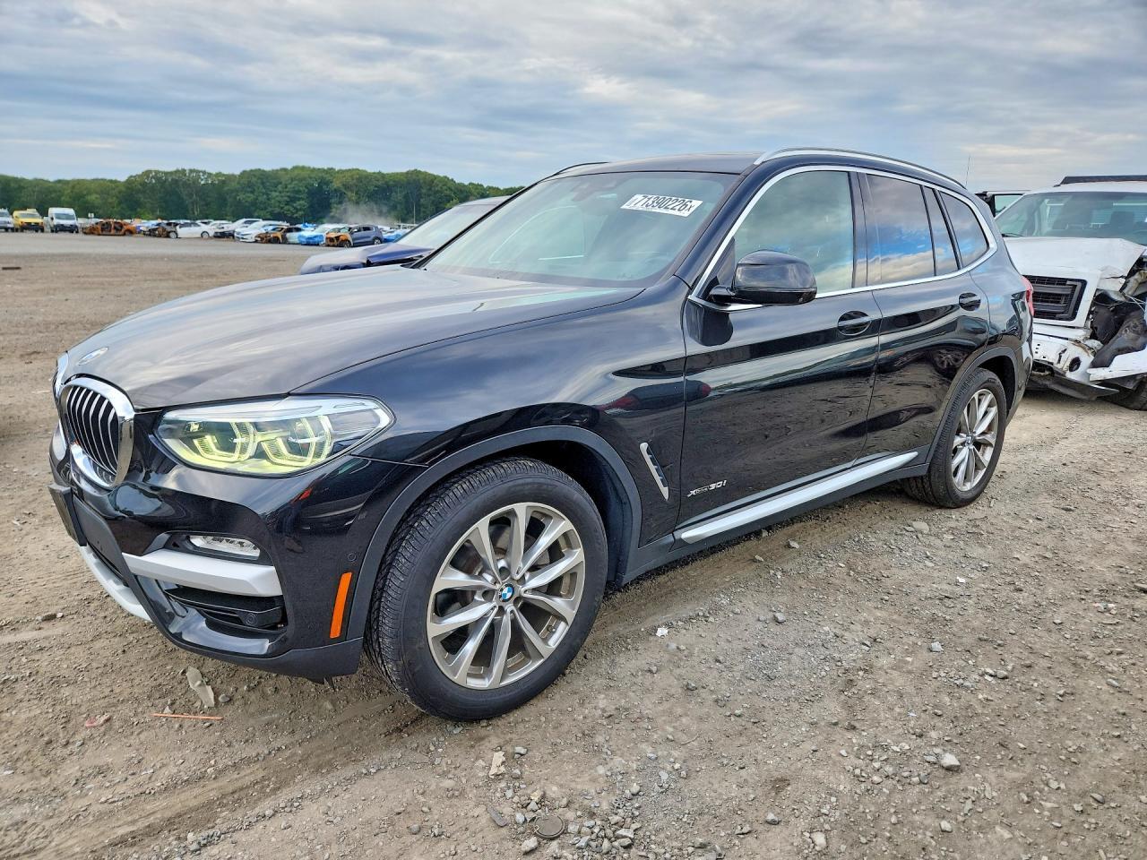 2018 BMW X3 xDrive30I - zdjęcie główne