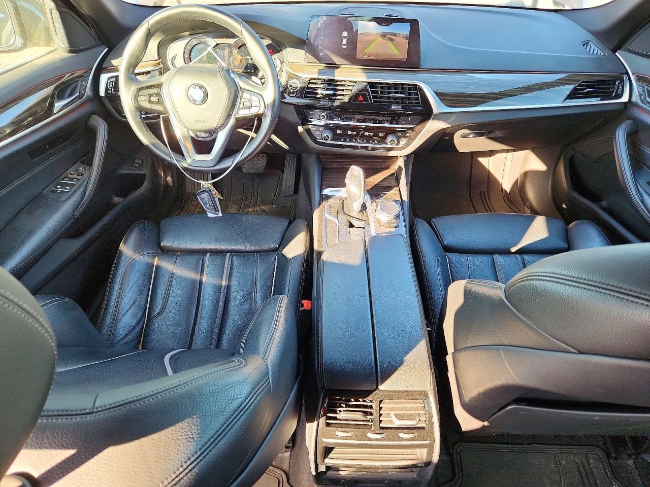 2018 BMW Seria 5 540i - zdjęcie 8