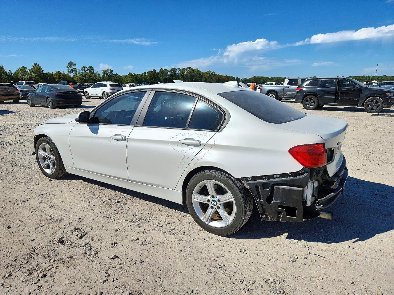 BMW Seria 3 - zdjęcie 2