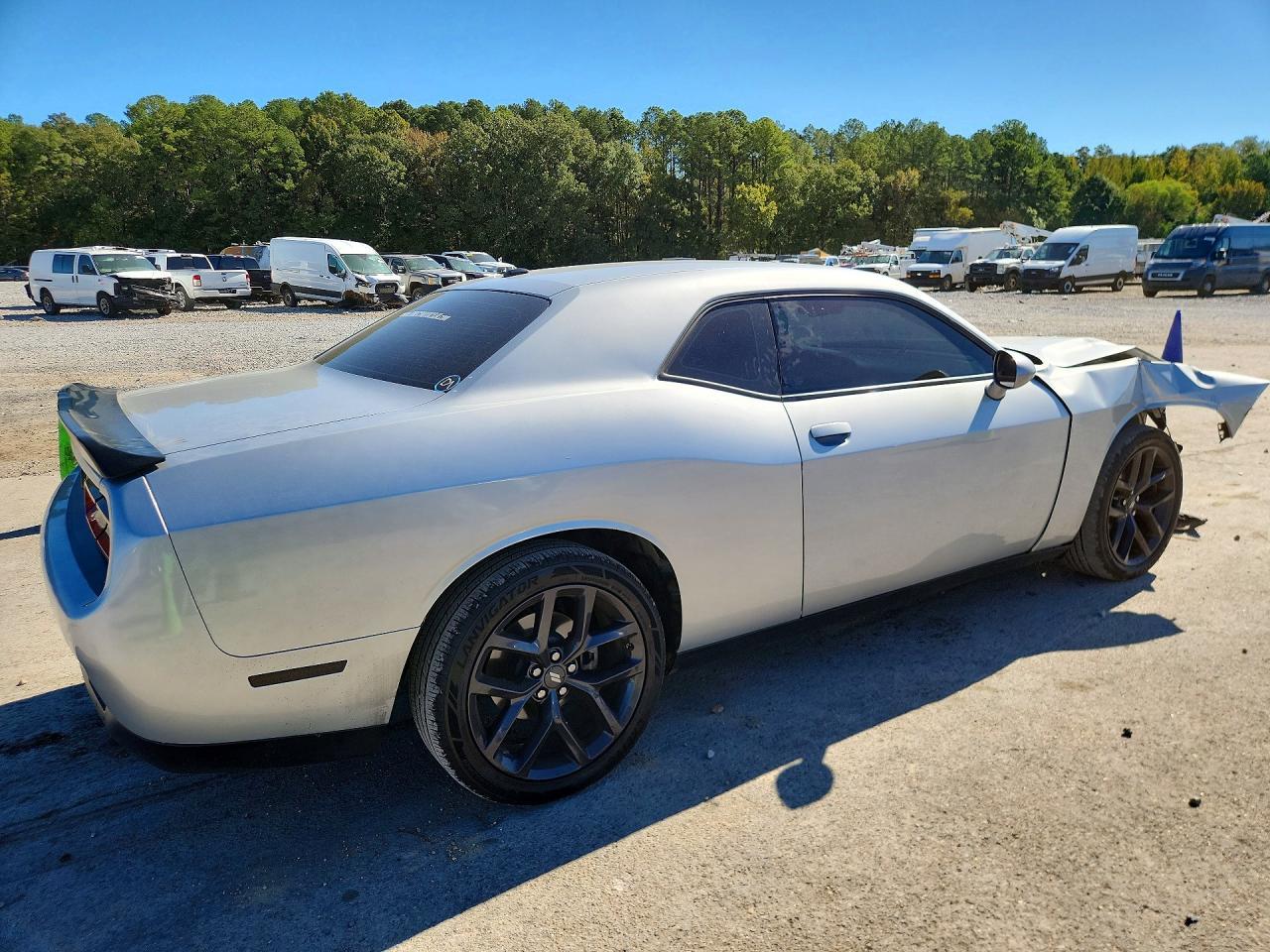 2023 Dodge Challenger Sxt - zdjęcie 3