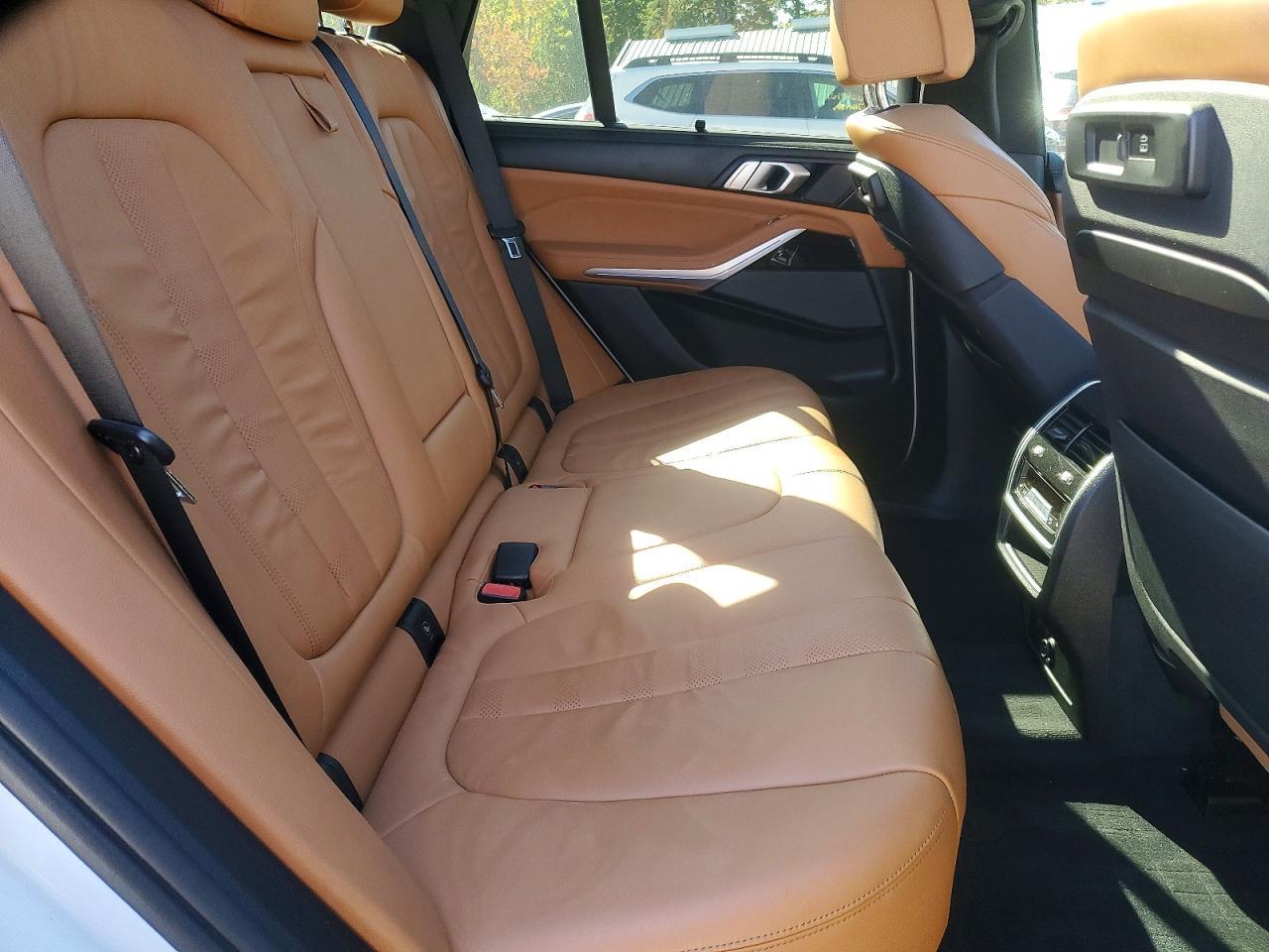 2019 BMW X5 xDrive40I - zdjęcie 11
