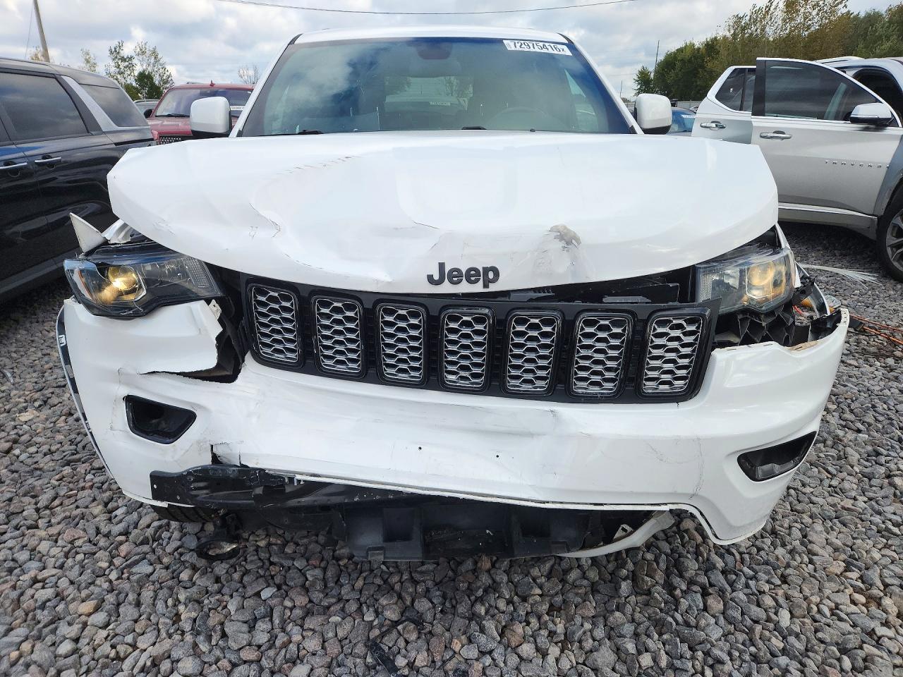2021 Jeep Grand Cherokee Laredo - zdjęcie 5