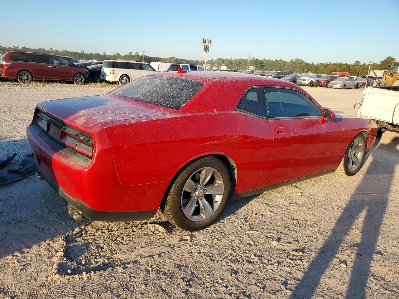 2016 Dodge Challenger Sxt - zdjęcie 3