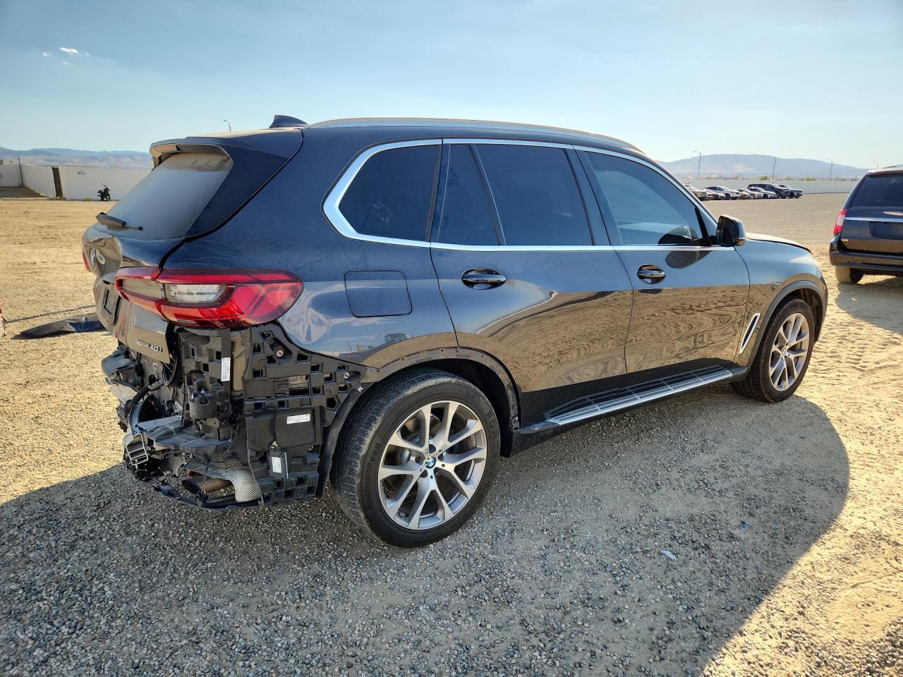 2019 BMW X5 xDrive40I - zdjęcie 3