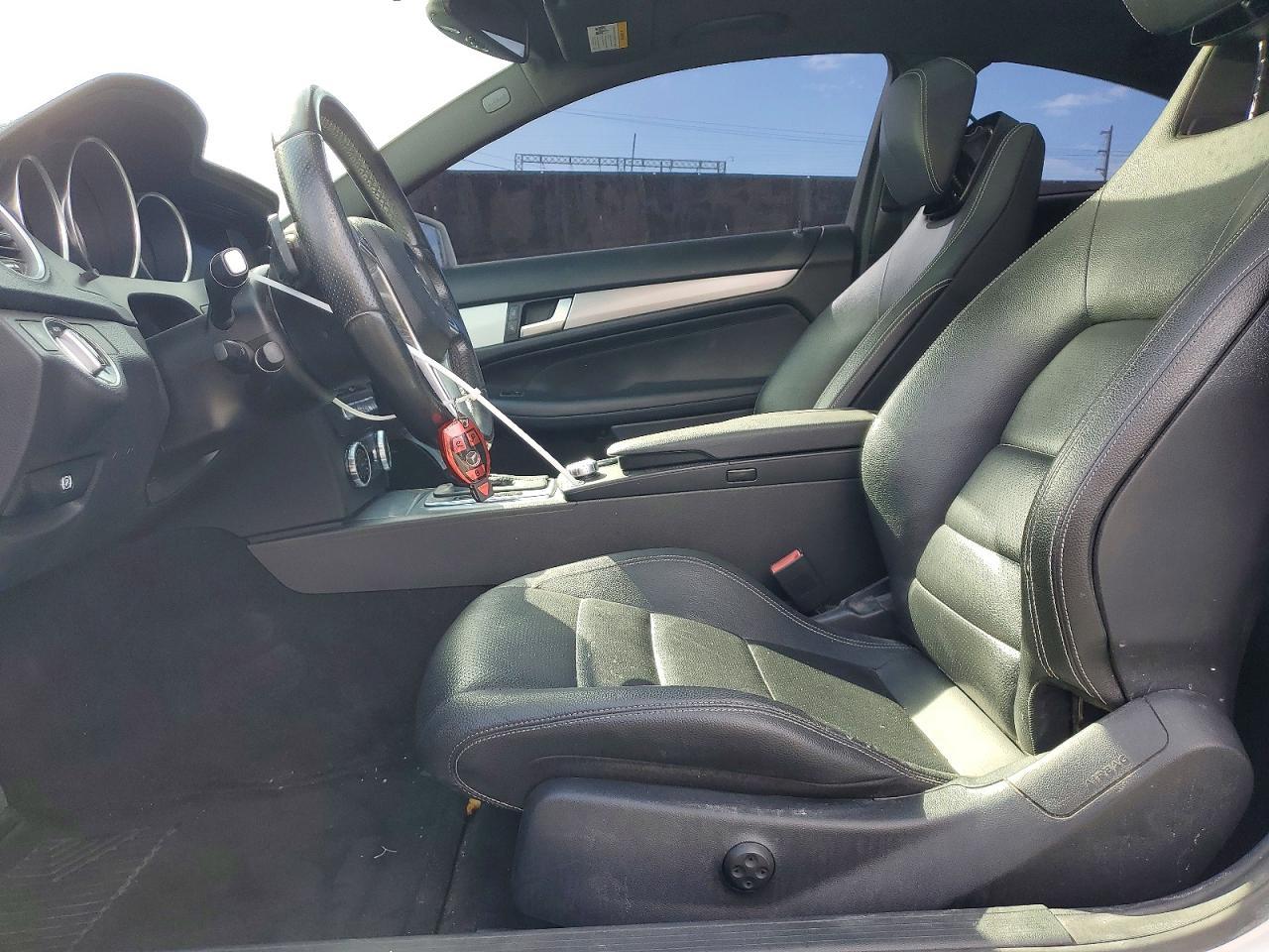 2015 Mercedes-Benz C 250 - zdjęcie 7