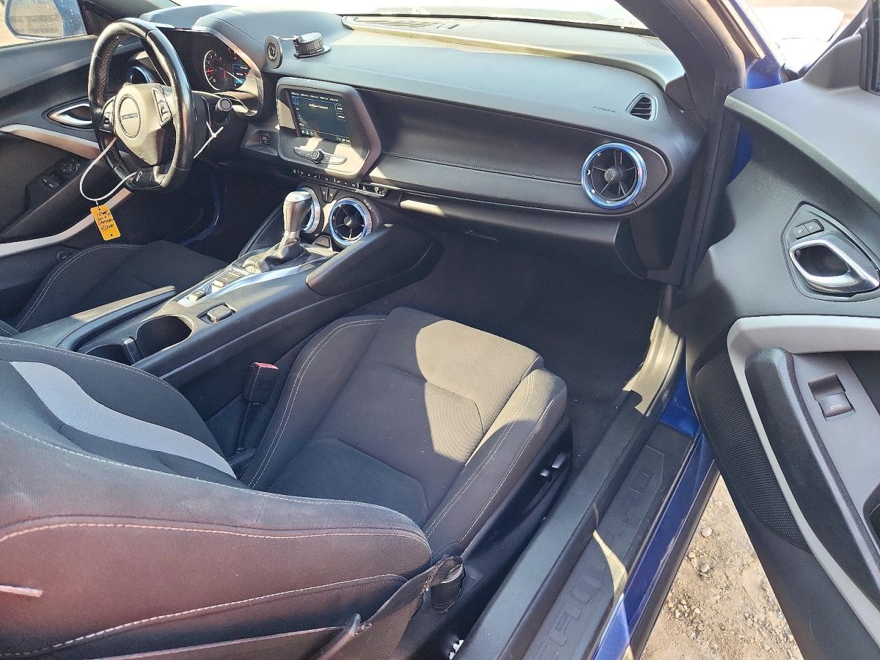 2019 Chevrolet Camaro Ls - zdjęcie 8