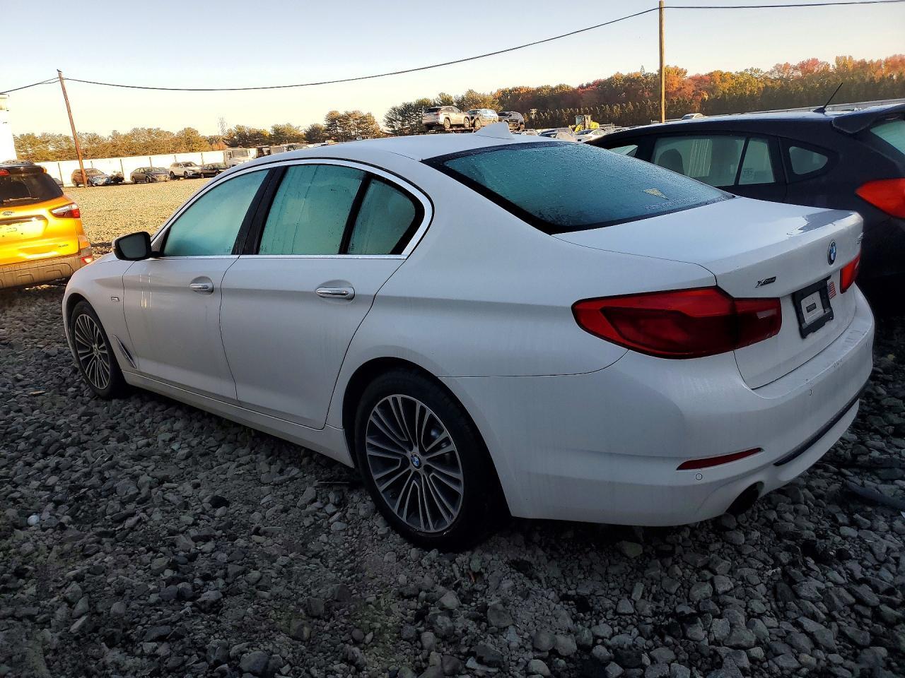 2017 BMW Seria 5 530i - zdjęcie 2