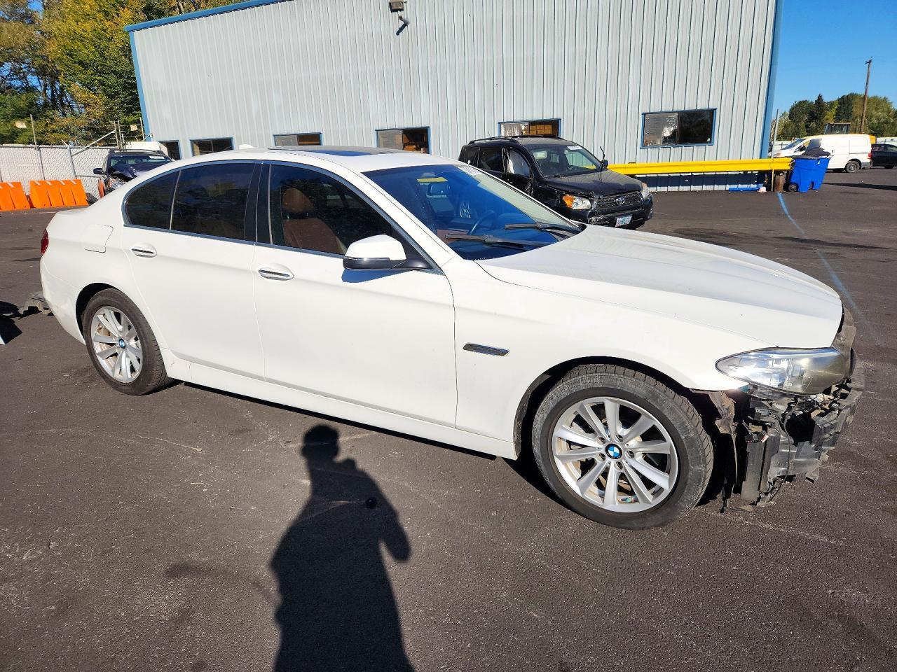 2015 BMW 528 I - zdjęcie 4