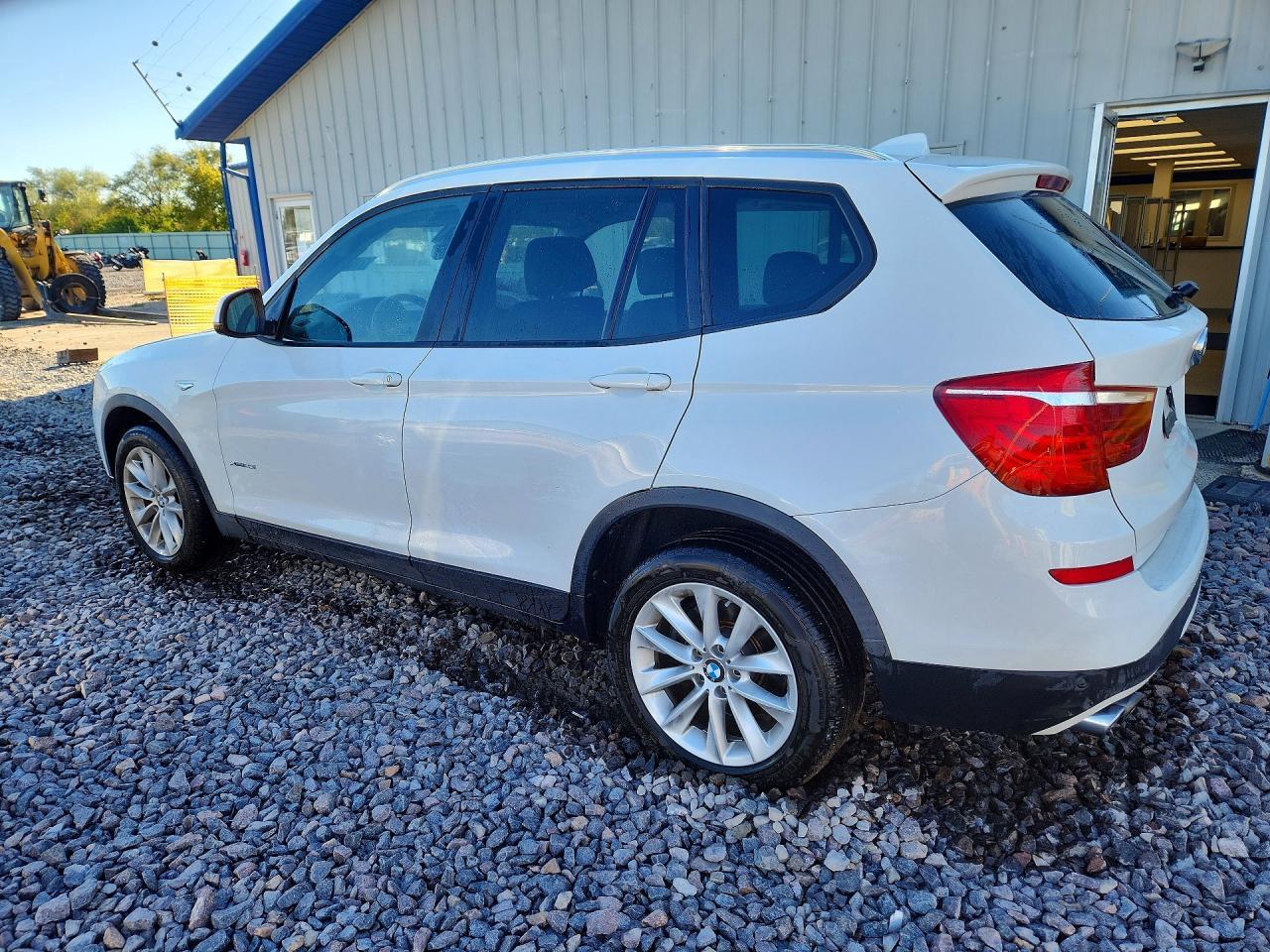 2017 BMW X3 xDrive28I - zdjęcie 2