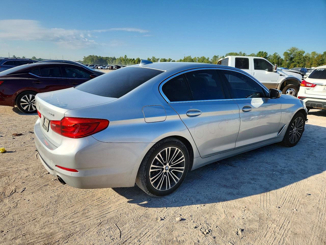 2019 BMW Seria 5 530i - zdjęcie 3