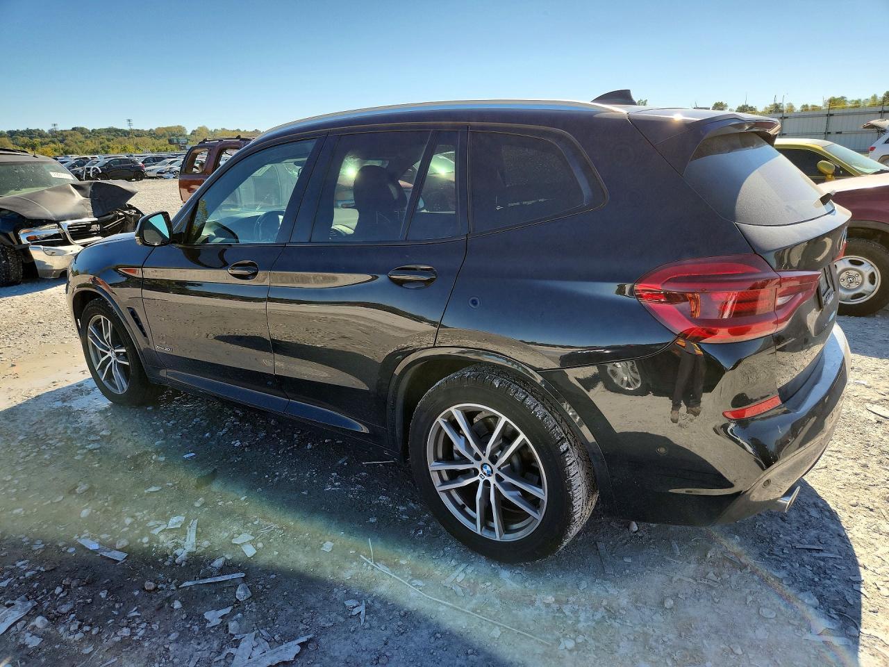 2018 BMW X3 xDrive30I - zdjęcie 2