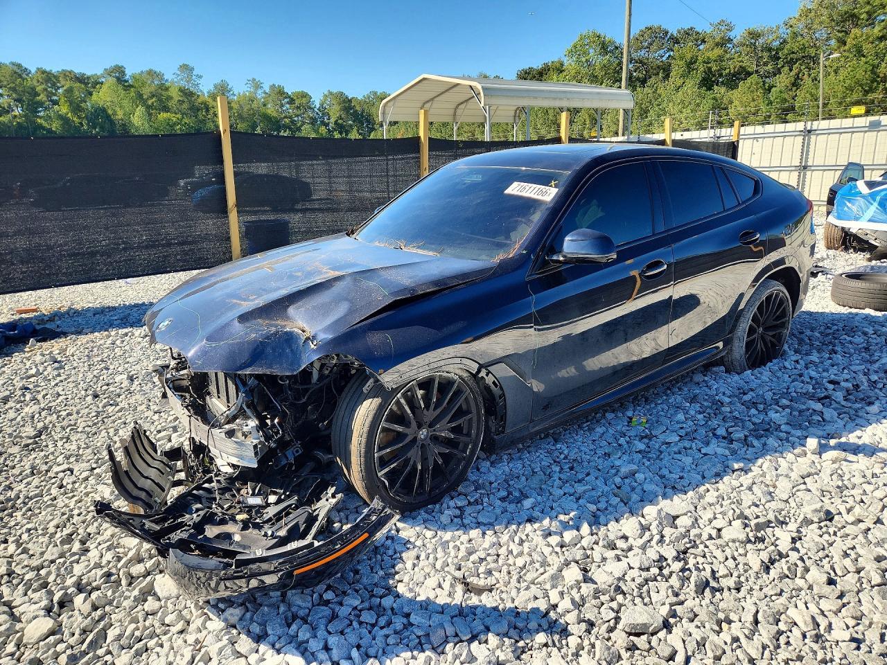 2026 BMW X6 xDrive40I - zdjęcie główne