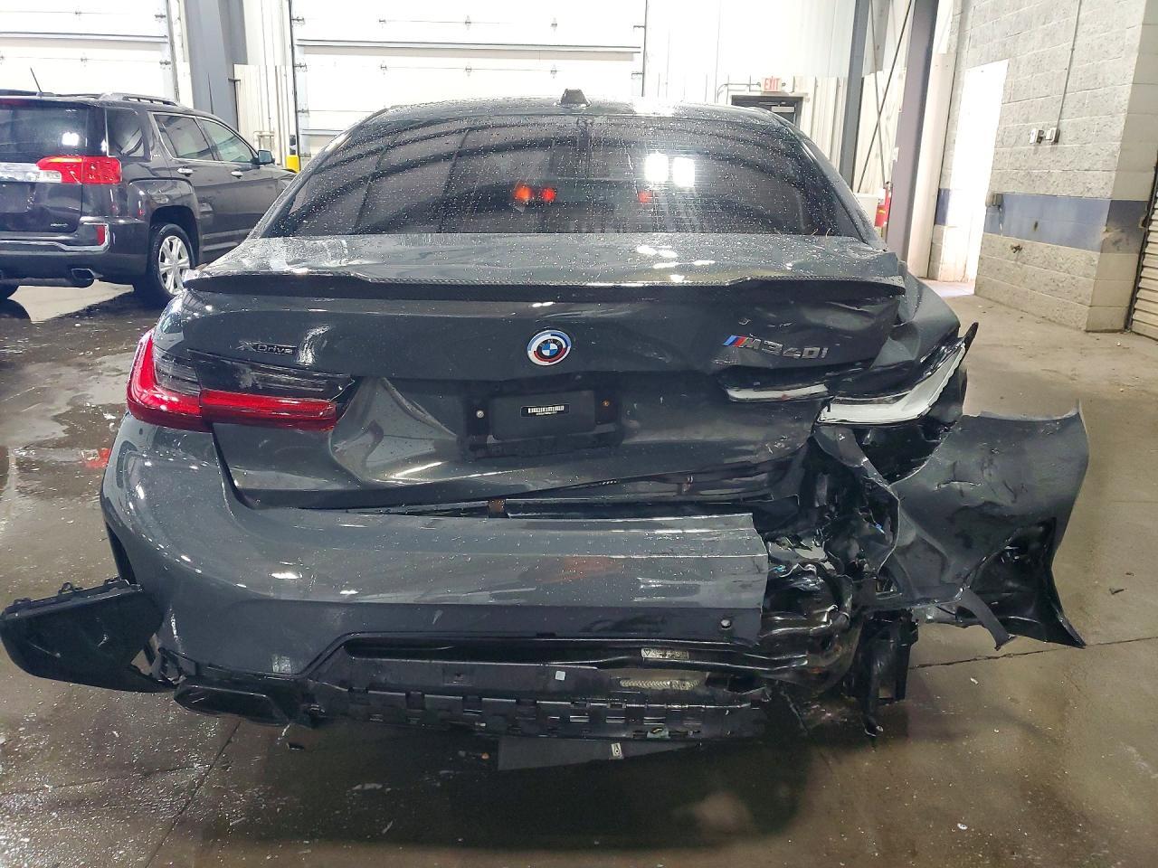 2023 BMW Seria 3 340i - zdjęcie 6