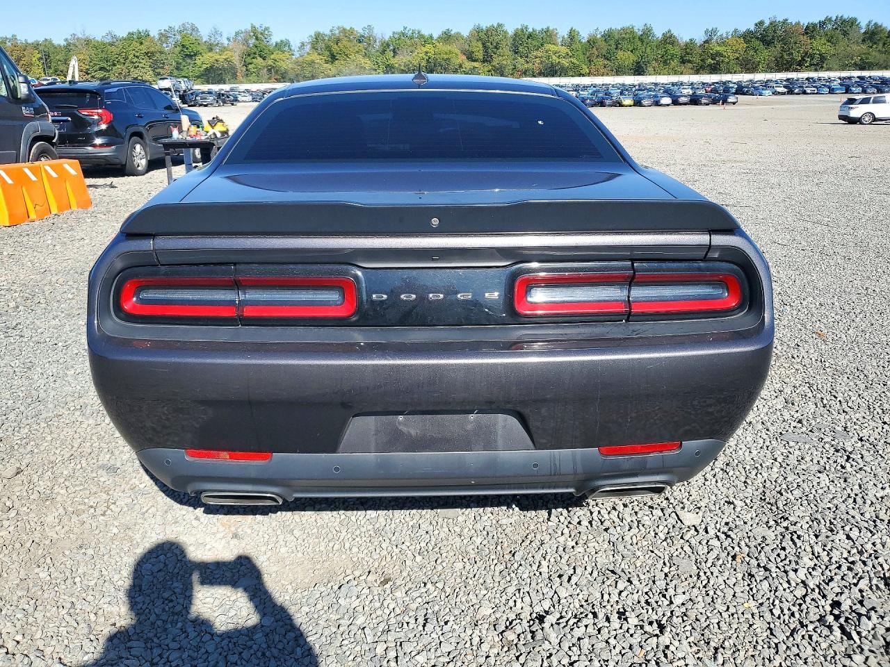 2016 Dodge Challenger R/T Scat Pack - zdjęcie 6