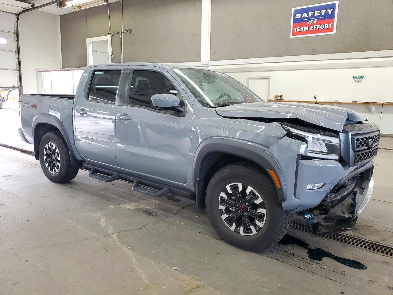 2023 Nissan Frontier Pro-4X - zdjęcie 4