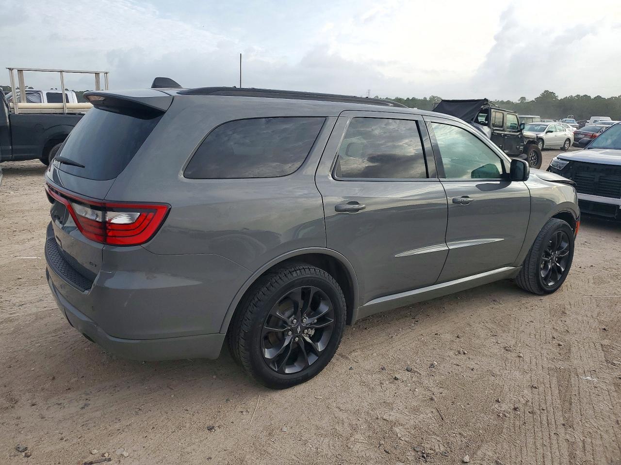 2024 Dodge Durango Gt - zdjęcie 3