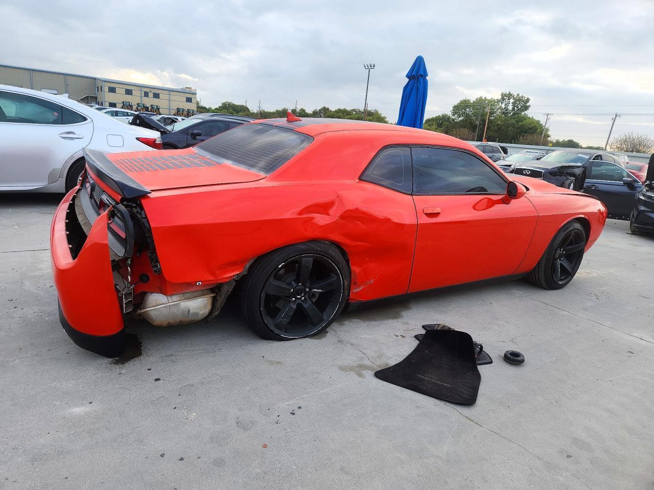 2017 Dodge Challenger Sxt - zdjęcie 3