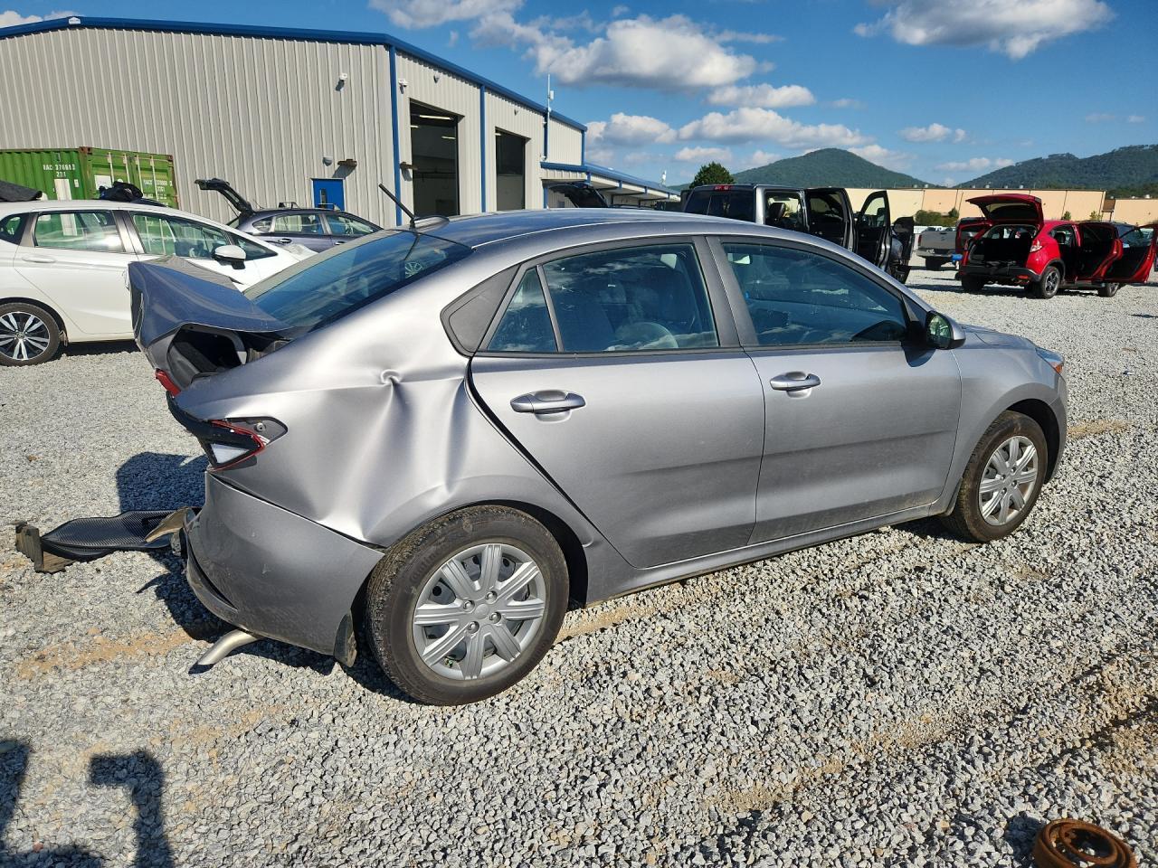 2023 Kia Rio S - zdjęcie 3