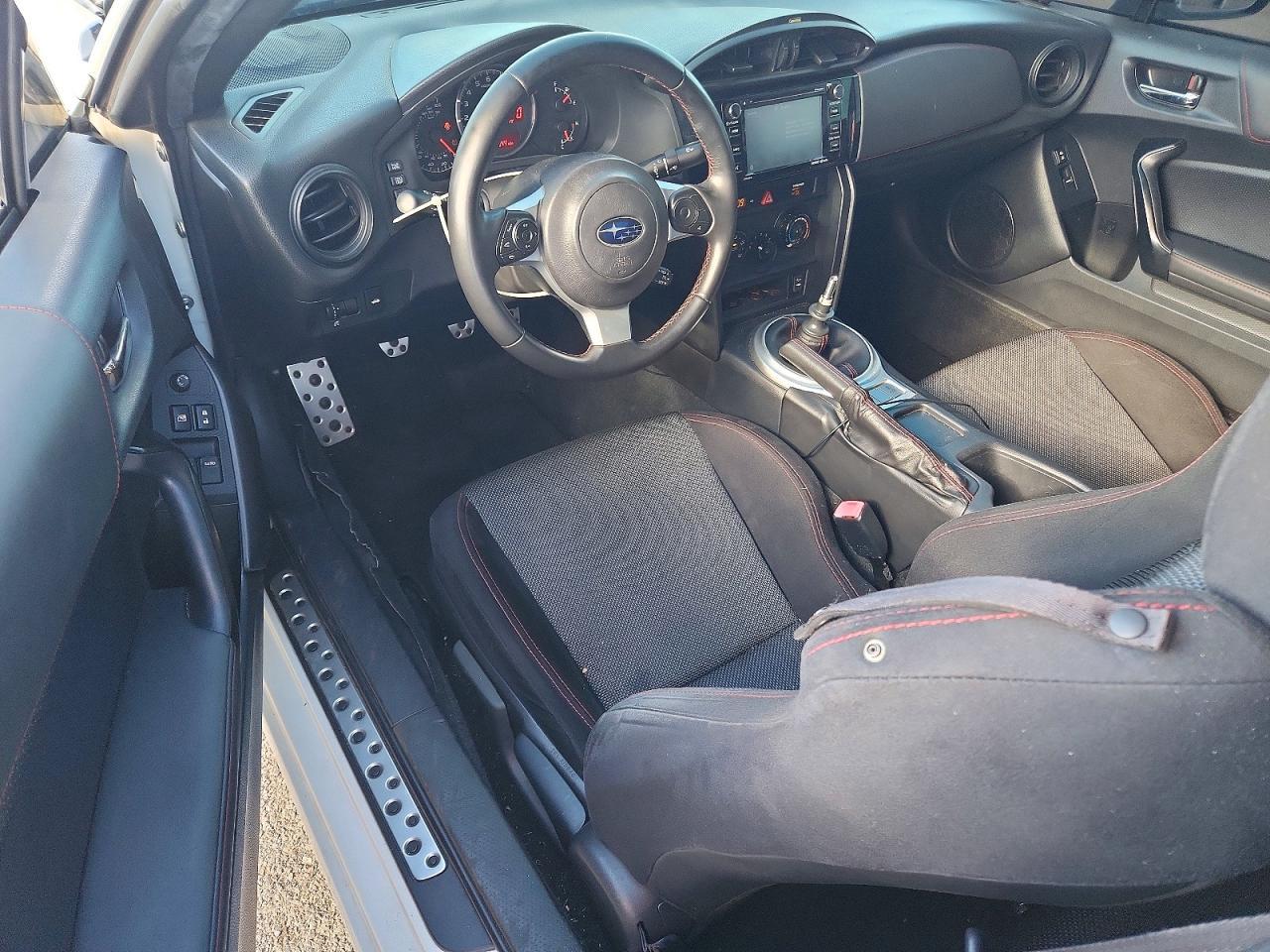 2018 Subaru Brz 2.0 Premium - zdjęcie 8