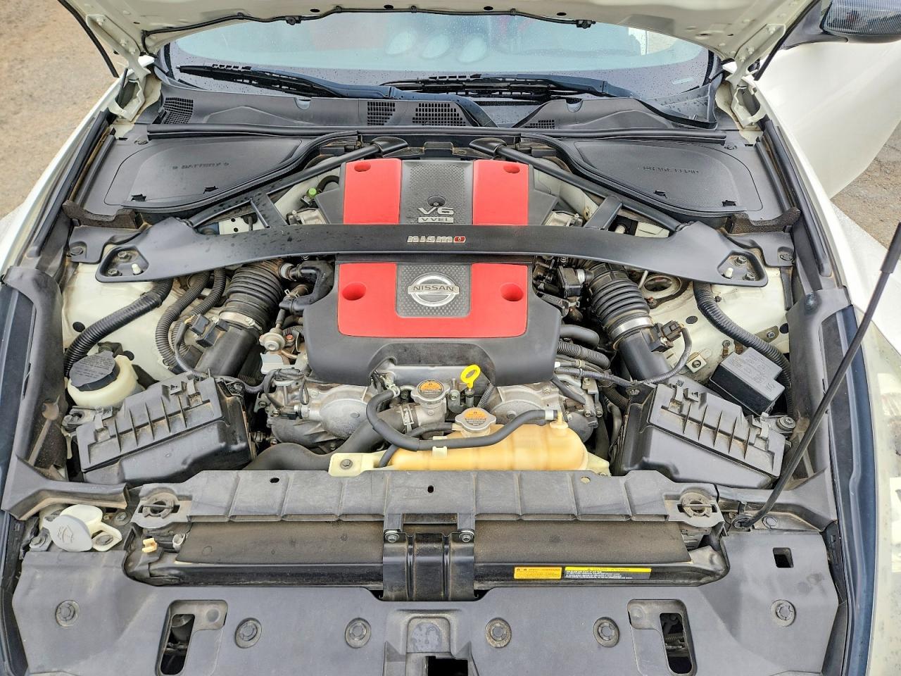 2018 Nissan 370Z Base - zdjęcie 11