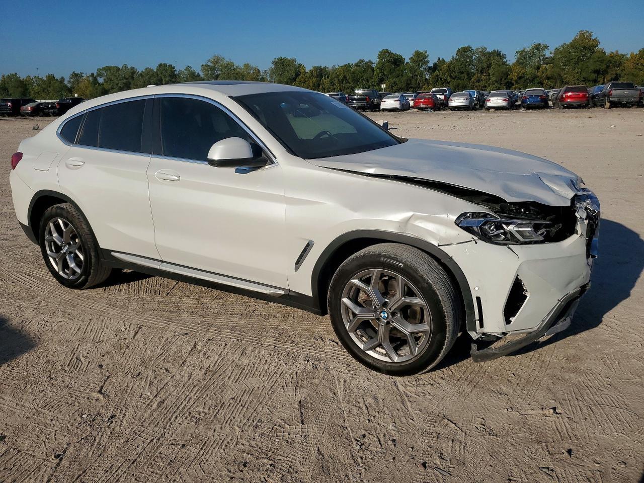 2024 BMW X4 xDrive30I - zdjęcie 4