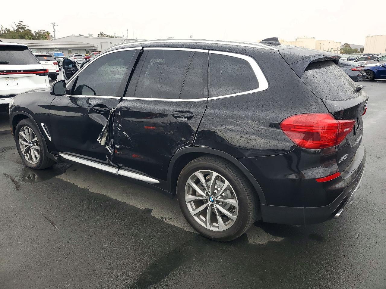 BMW X3 - zdjęcie 2