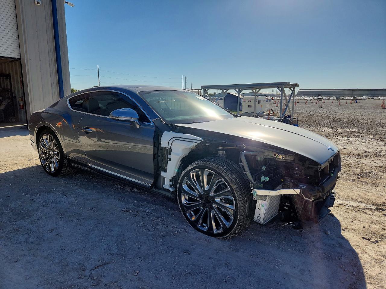 2021 Bentley Continental Gt - zdjęcie 4