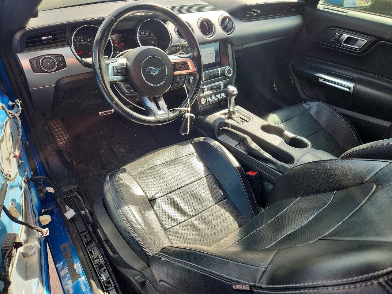 2020 Ford Mustang I4 - zdjęcie 8