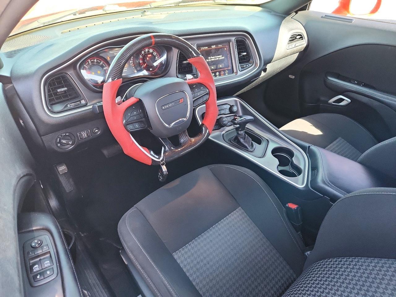 2022 Dodge Challenger Gt - zdjęcie 8